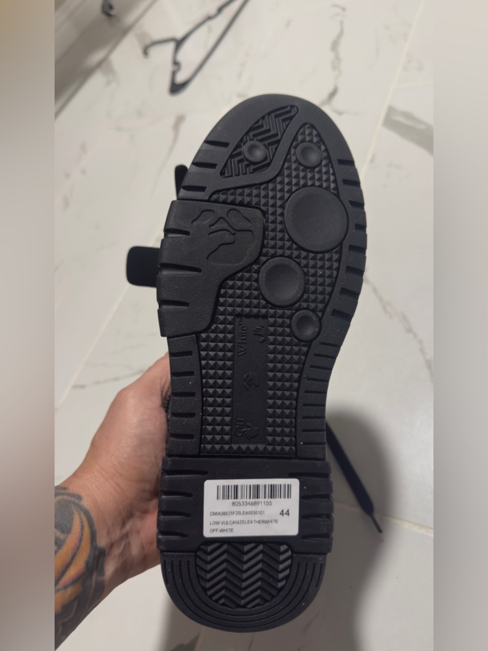Off-White Black Crystal-Studded Low-Top Sneakers no box 📦 - Picture 4 of 5